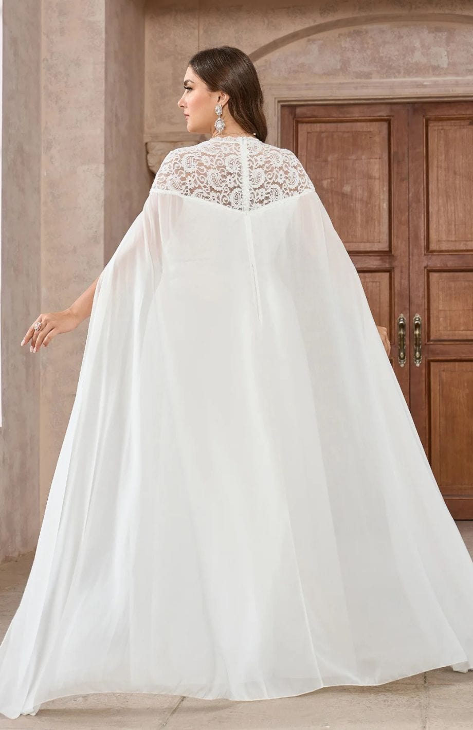 Princesse Robe De Mariée Femme Ronde Grande Taille | Reine Rustique