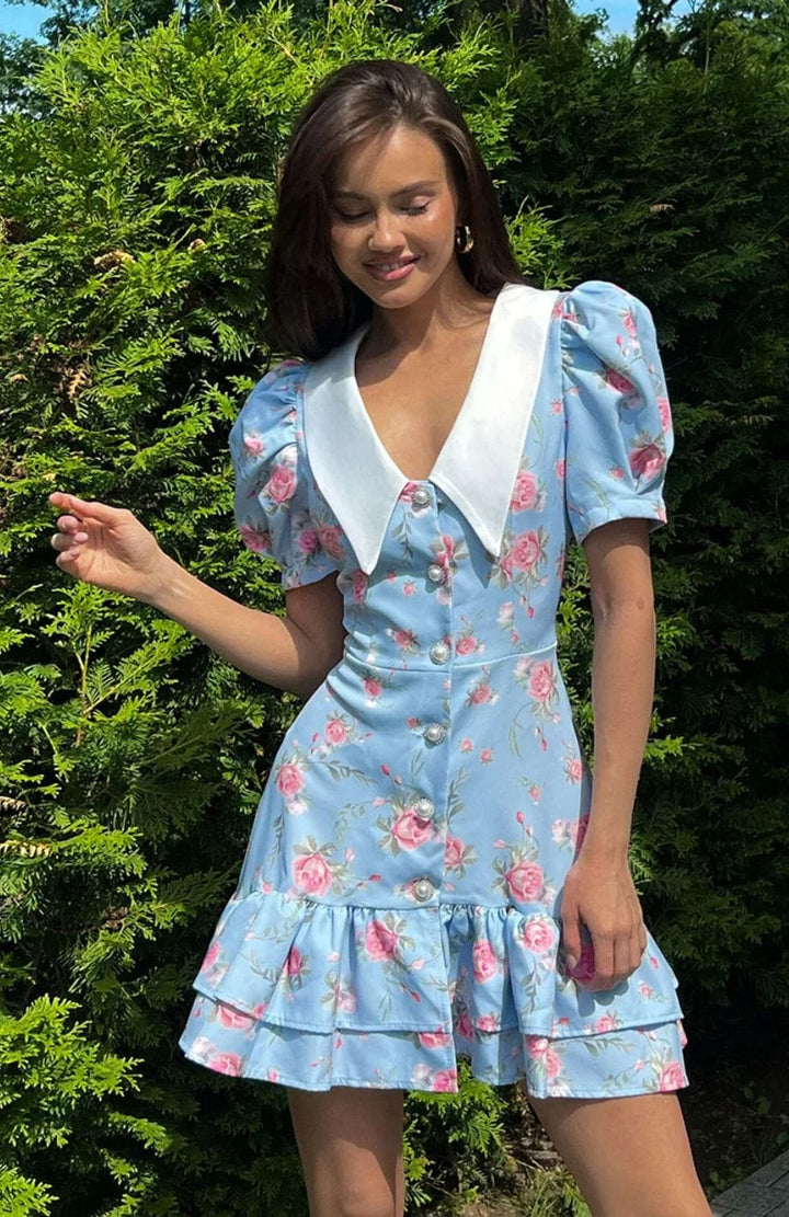 Robe Courte Champêtre Fleurs Chic Petites Manches