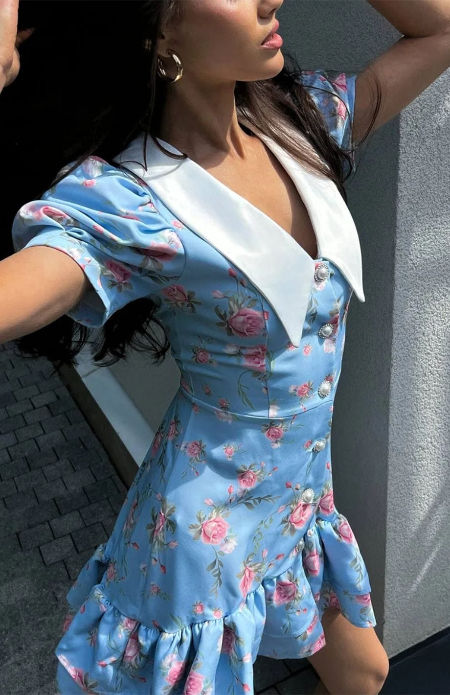 Robe Courte Champêtre Fleurs Chic Petites Manches