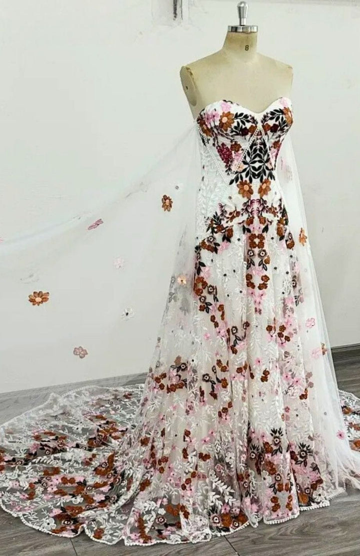 Robe De Mariée Bohème Fleurie | Reine Rustique
