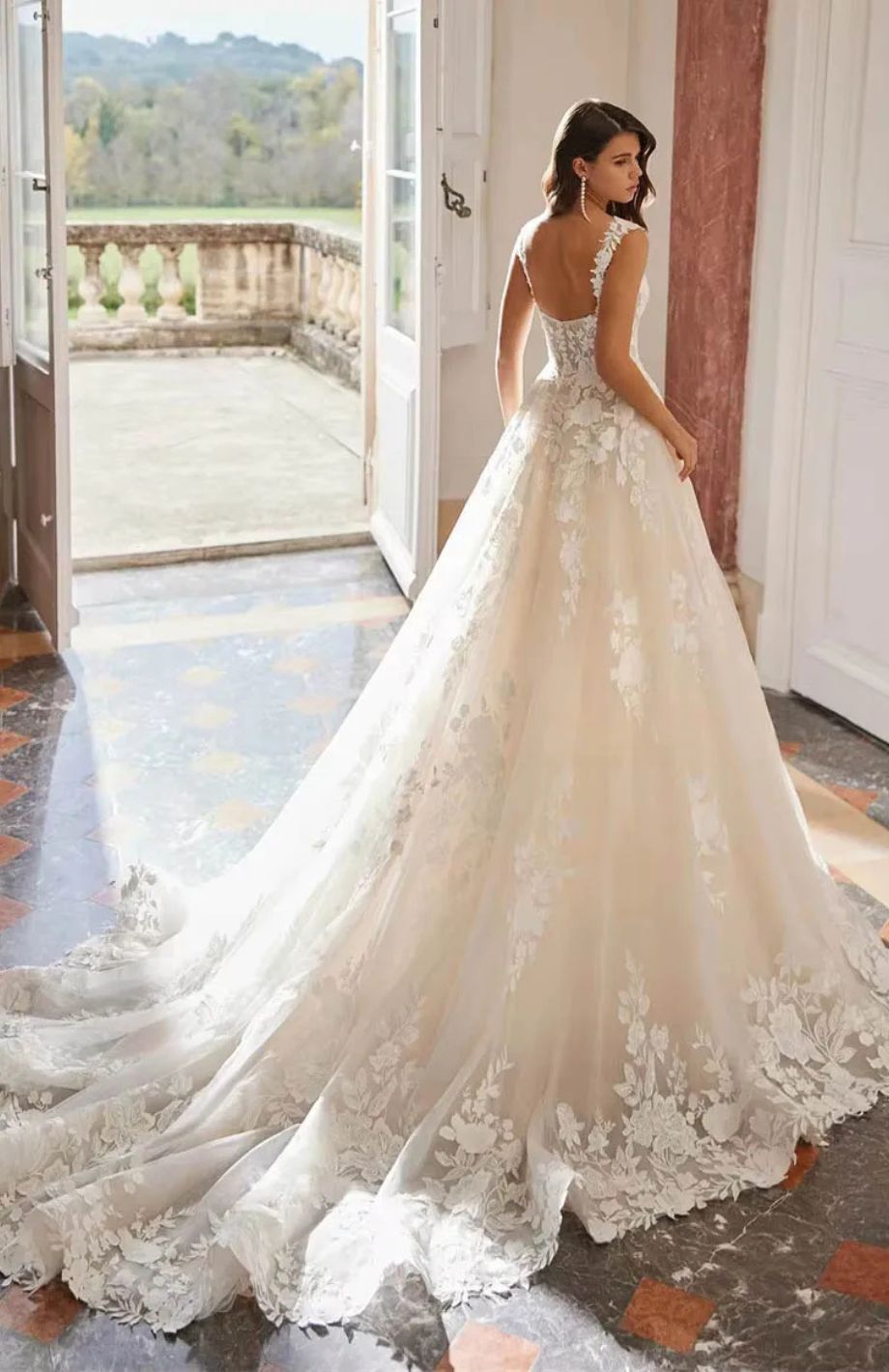 Robe De Mariée Champêtre Dos Nu