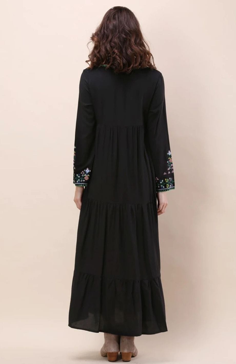Robe Noire Bohème | Reine Rustique