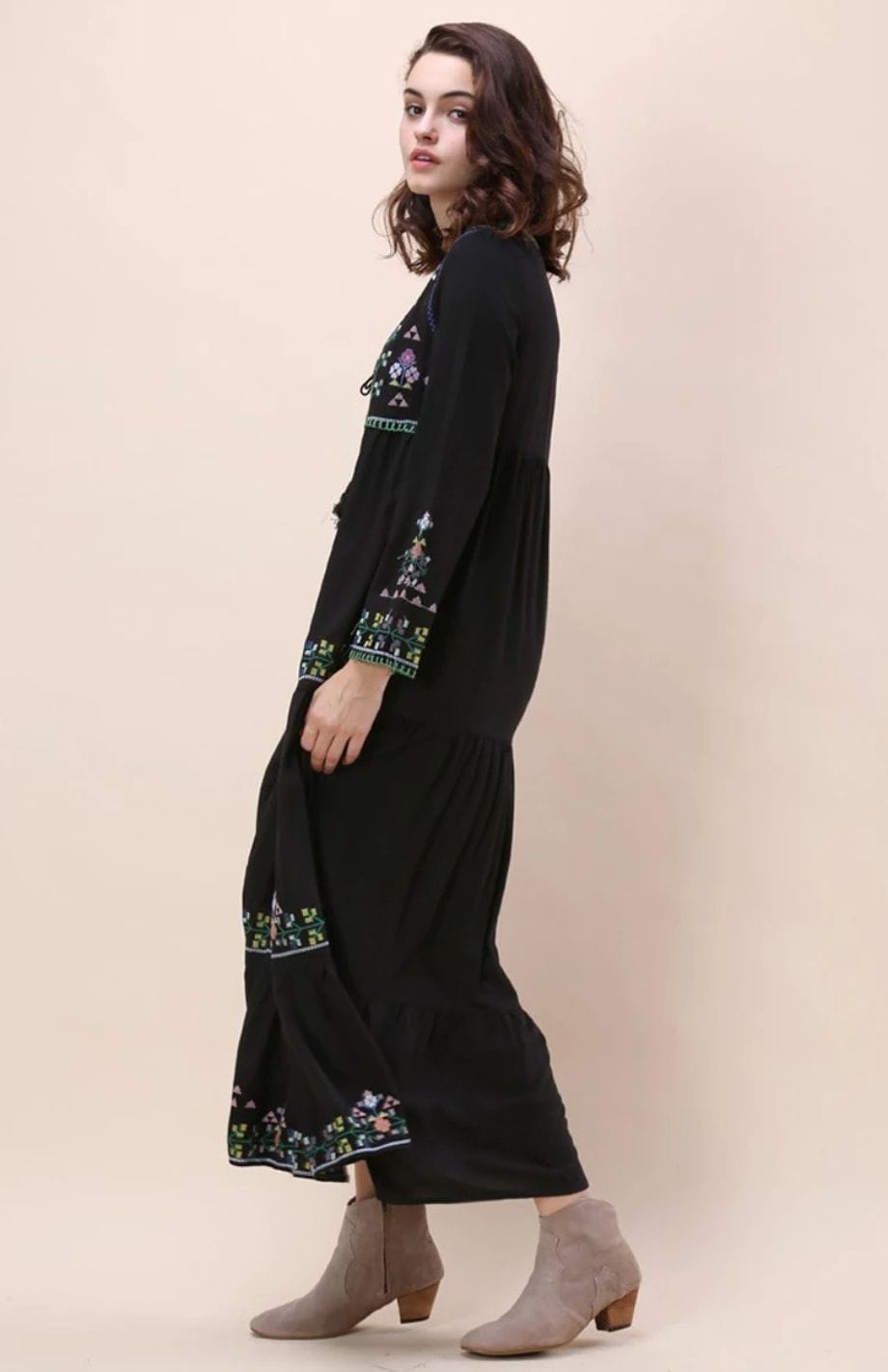 Robe Noire Bohème | Reine Rustique