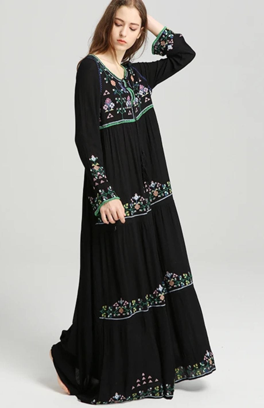 Robe Noire Bohème | Reine Rustique