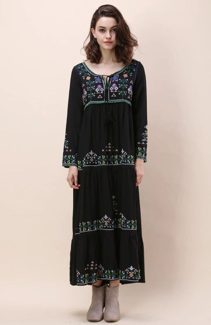 Robe Noire Bohème | Reine Rustique