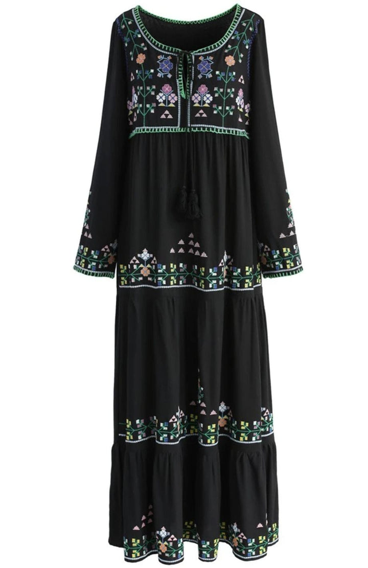 Robe Noire Bohème | Reine Rustique